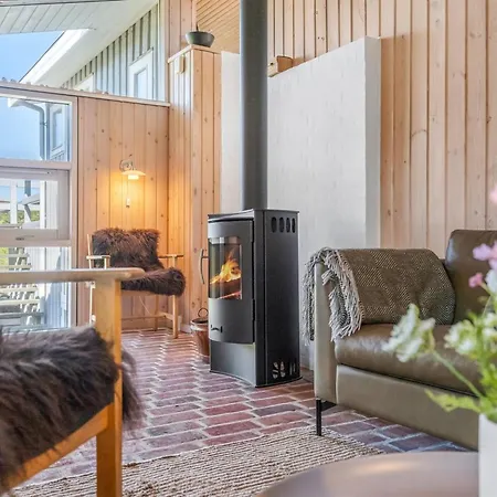 Elsamaria - 400m From The Sea By Interhome *
