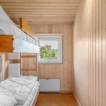 Elsamaria - 400m From The Sea By Interhome *